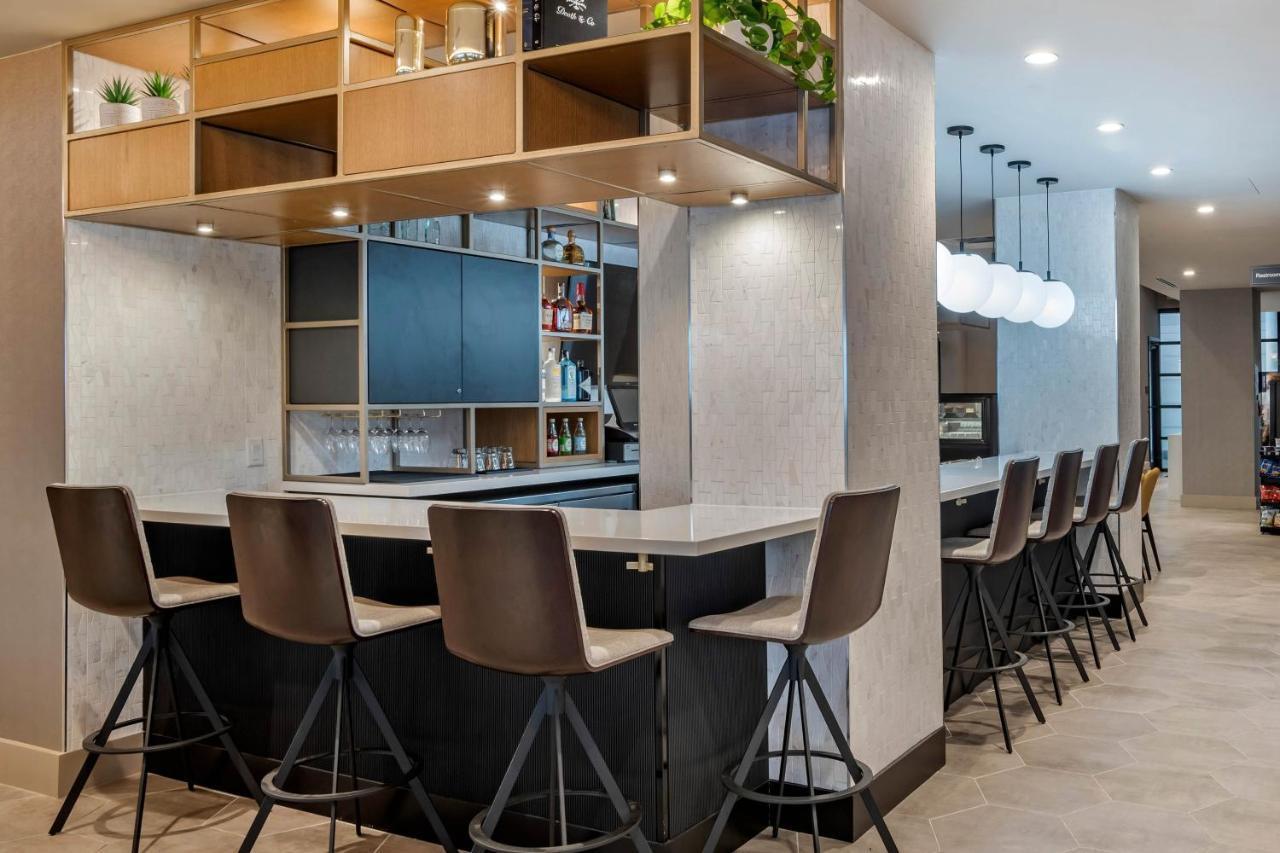 Sheraton Suites Wilmington Downtown Εξωτερικό φωτογραφία